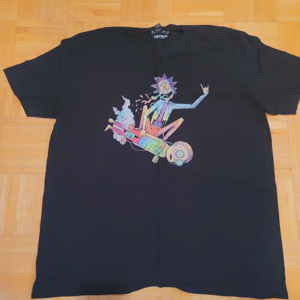 Rick and Morty shirt XL